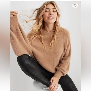 Aerie Flurry Crew Oversized Sweater Camel Tan Size Small Soft Furry